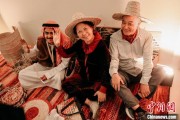新疆中东地区忙揽中国出境游客